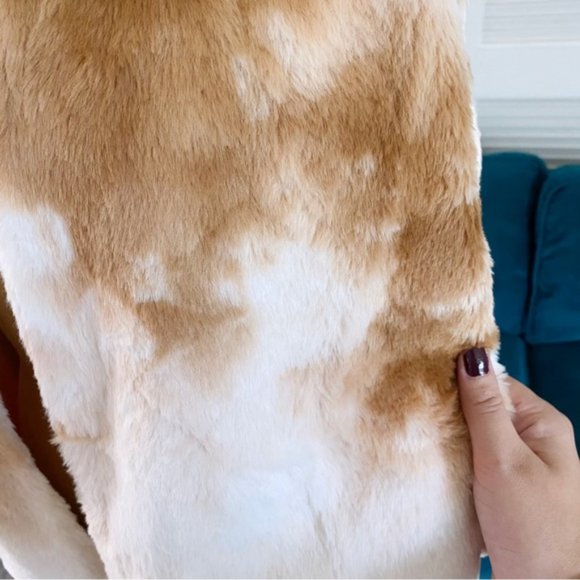 Entro | Cow Print Fuzzy Layering Vest With Pockets Camel Tan Cream New Small - Picture 6 of 13
